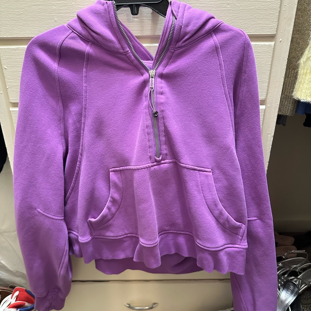 Lululemon Scuba
